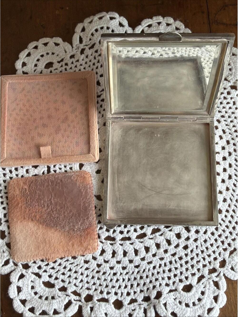Vtg Polish Art Deco 900 Silver Compact 1920s Warsaw 2W Floral Chased Sifter Puff - Picture 10 of 13